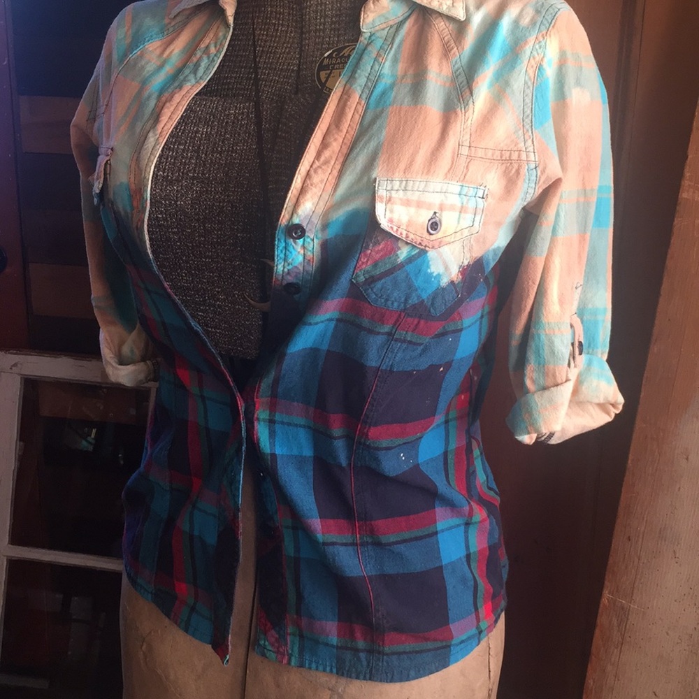 Plaid button down - Picture 2 of 3